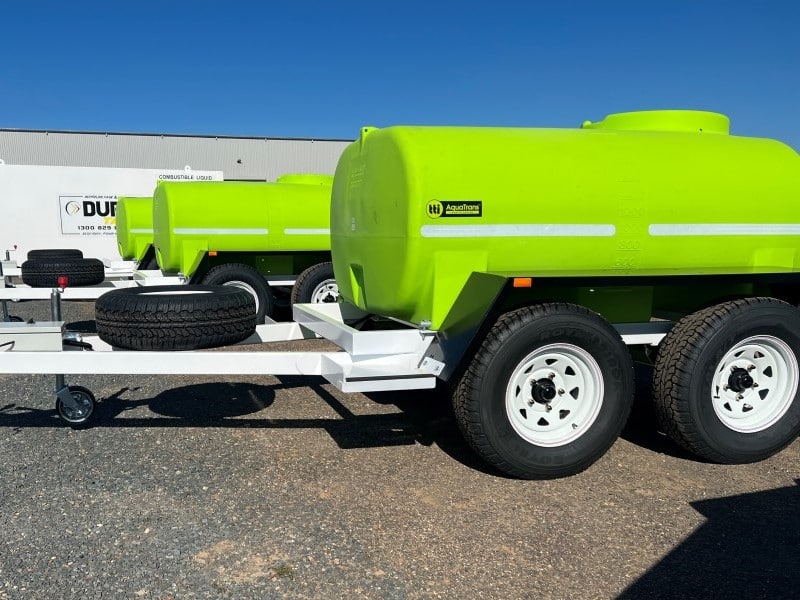 2,000L Poly Water Trailer
