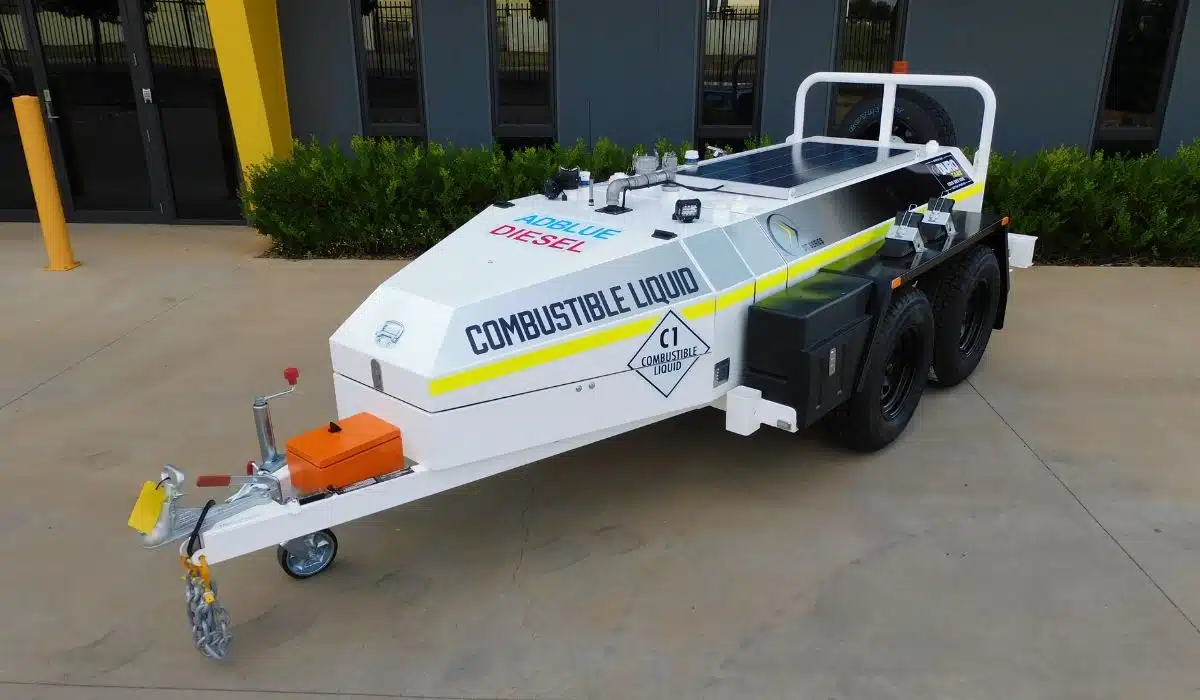 Durotank AdBlue and diesel trailer with integrated solar panel, secure storage compartments and tandem-axle design for mobile fuel and AdBlue transport.